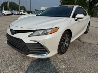 Used 2022 Toyota Camry XLE image 1