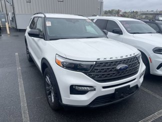 Certified 2022 Ford Explorer XLT w/ Equipment Group 202A image 1