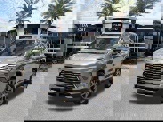 New 2025 Buick Enclave Preferred w/ Power Package image 1