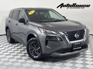 Used 2023 Nissan Rogue S image 1