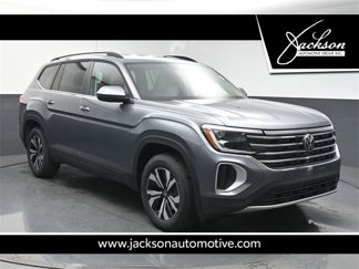 New 2025 Volkswagen Atlas SE image 1