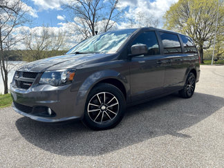 Used 2019 Dodge Grand Caravan GT image 1
