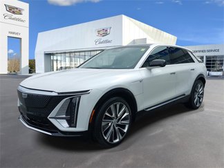 New 2025 Cadillac Lyriq Luxury image 1