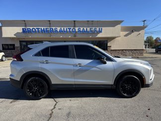 Used 2024 Mitsubishi Eclipse Cross LE image 1