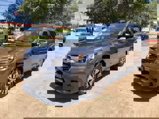 Used 2022 Subaru Outback Premium image 1