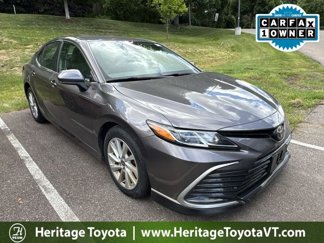 Certified 2022 Toyota Camry LE image 1
