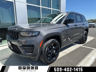 New 2025 Jeep Grand Cherokee Altitude image 1