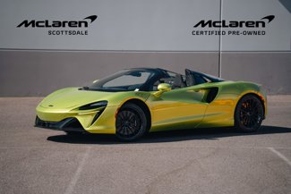 Used 2025 McLaren Artura Spider image 1