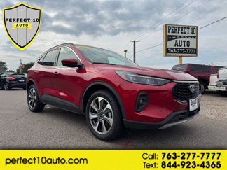 Used 2024 Ford Escape Platinum image 1