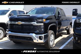 New 2026 Chevrolet Silverado 2500 LT w/ Leather Package image 1