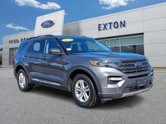 Certified 2022 Ford Explorer XLT w/ Equipment Group 202A image 1