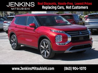 New 2025 Mitsubishi Outlander SE image 1