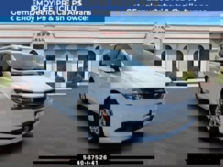 New 2025 Chrysler Voyager LX image 1