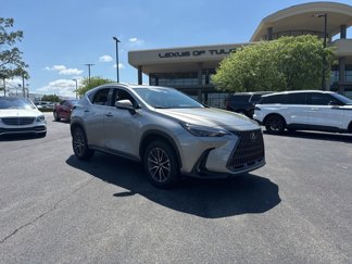 Used 2025 Lexus NX 250 FWD w/ Premium Package image 1