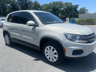 Used 2012 Volkswagen Tiguan S image 1