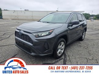 Used 2019 Toyota RAV4 LE image 1