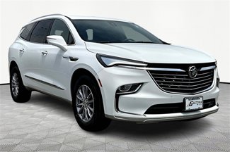 Used 2024 Buick Enclave Premium image 1
