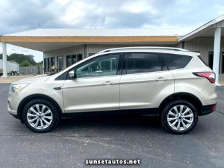 Used 2017 Ford Escape Titanium image 1
