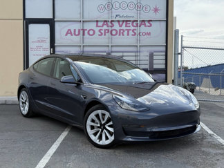 Used 2023 Tesla Model 3 Standard Range image 1
