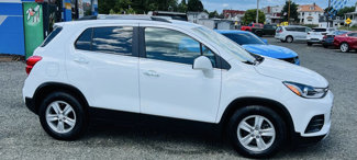 Used 2019 Chevrolet Trax LT w/ LT Convenience Package image 1
