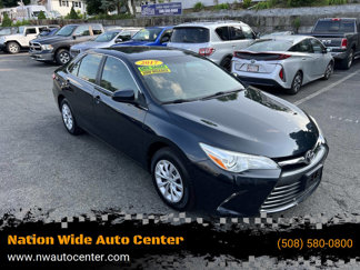 Used 2017 Toyota Camry LE image 1