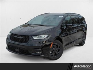 New 2025 Chrysler Pacifica Premium image 1