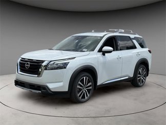 New 2025 Nissan Pathfinder Platinum w/ Cargo Package image 1