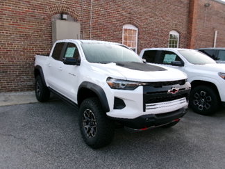 New 2025 Chevrolet Colorado ZR2 image 1