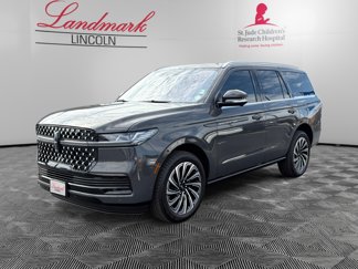 Used 2025 Lincoln Navigator Black Label image 1