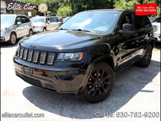 Used 2017 Jeep Grand Cherokee Altitude image 1