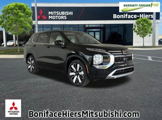 New 2025 Mitsubishi Outlander SE image 1