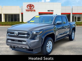 Used 2025 Toyota Tacoma SR5 image 1