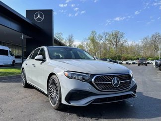 New 2025 Mercedes-Benz E 350 4MATIC Sedan image 1
