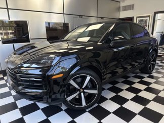 Used 2024 Porsche Cayenne Coupe image 1