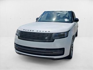 New 2025 Land Rover Range Rover Long Wheelbase SE image 1