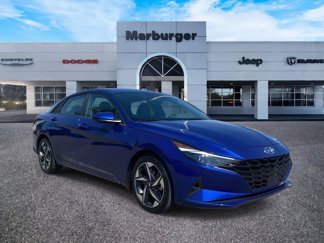 Used 2023 Hyundai Elantra SEL w/ Convenience Package image 1