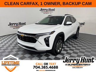Used 2025 Chevrolet Trax LT w/ Driver Confidence Package image 1