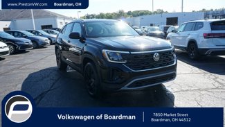 New 2026 Volkswagen Atlas Cross Sport SE image 1