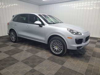 Used 2018 Porsche Cayenne Platinum Edition image 1
