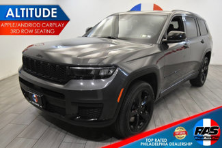 Used 2022 Jeep Grand Cherokee L Laredo image 1