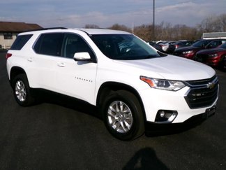 Used 2021 Chevrolet Traverse LT image 1