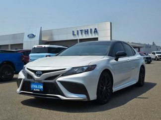 Used 2022 Toyota Camry XSE image 1