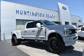 Used 2025 Ford F450 Lariat w/ FX4 Off-Road Package image 1