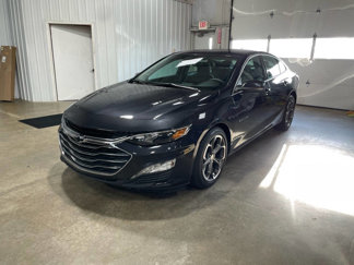 Used 2022 Chevrolet Malibu LT image 1