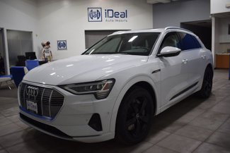 Used 2019 Audi e-tron Premium Plus image 1