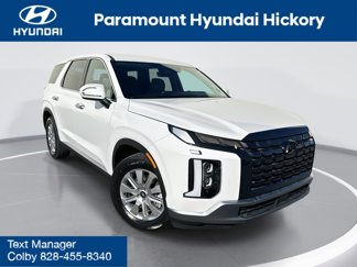 New 2025 Hyundai Palisade SE image 1