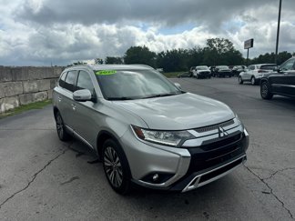 Used 2020 Mitsubishi Outlander SEL image 1
