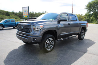 Used 2018 Toyota Tundra SR5 image 1