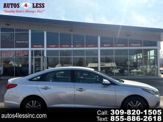 Used 2017 Hyundai Sonata SE image 1