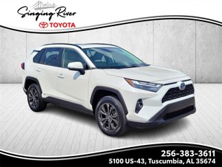 Used 2022 Toyota RAV4 XLE Premium image 1